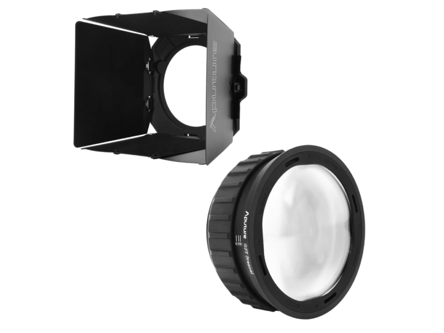 Aputure CF7 Fresnel and barn doors kit