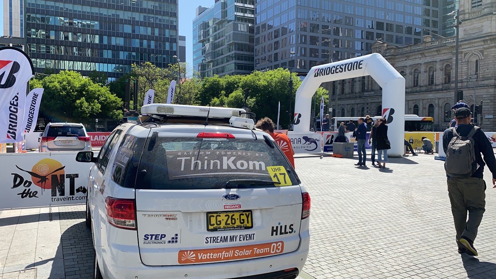 Satellite vehicle at the finish